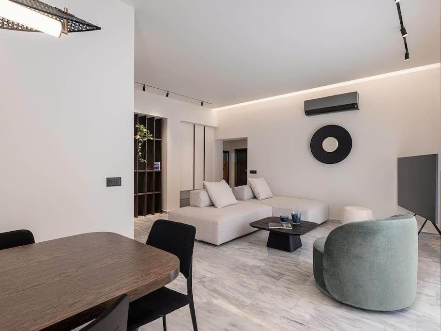 Elkorin Jacuzzi Luxury Living Apartment