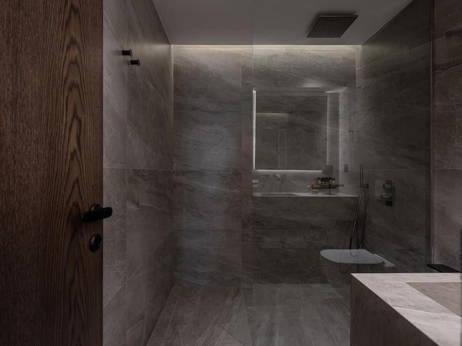 Elkorin Jacuzzi Luxury Living *