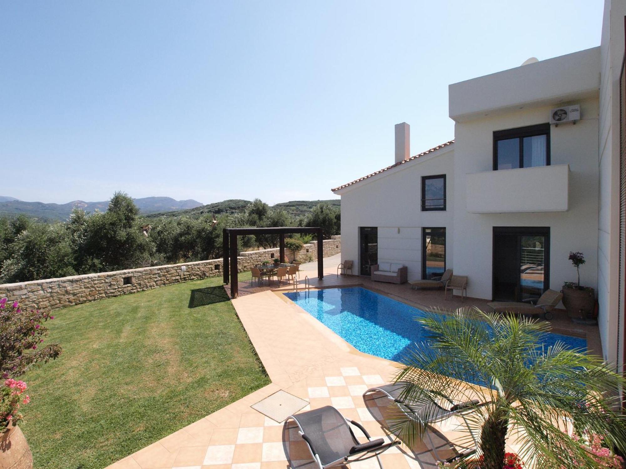 Bellissima Villa *
