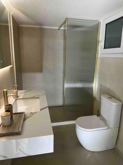 Linear Flat - Center - Private Parking Apartment *
