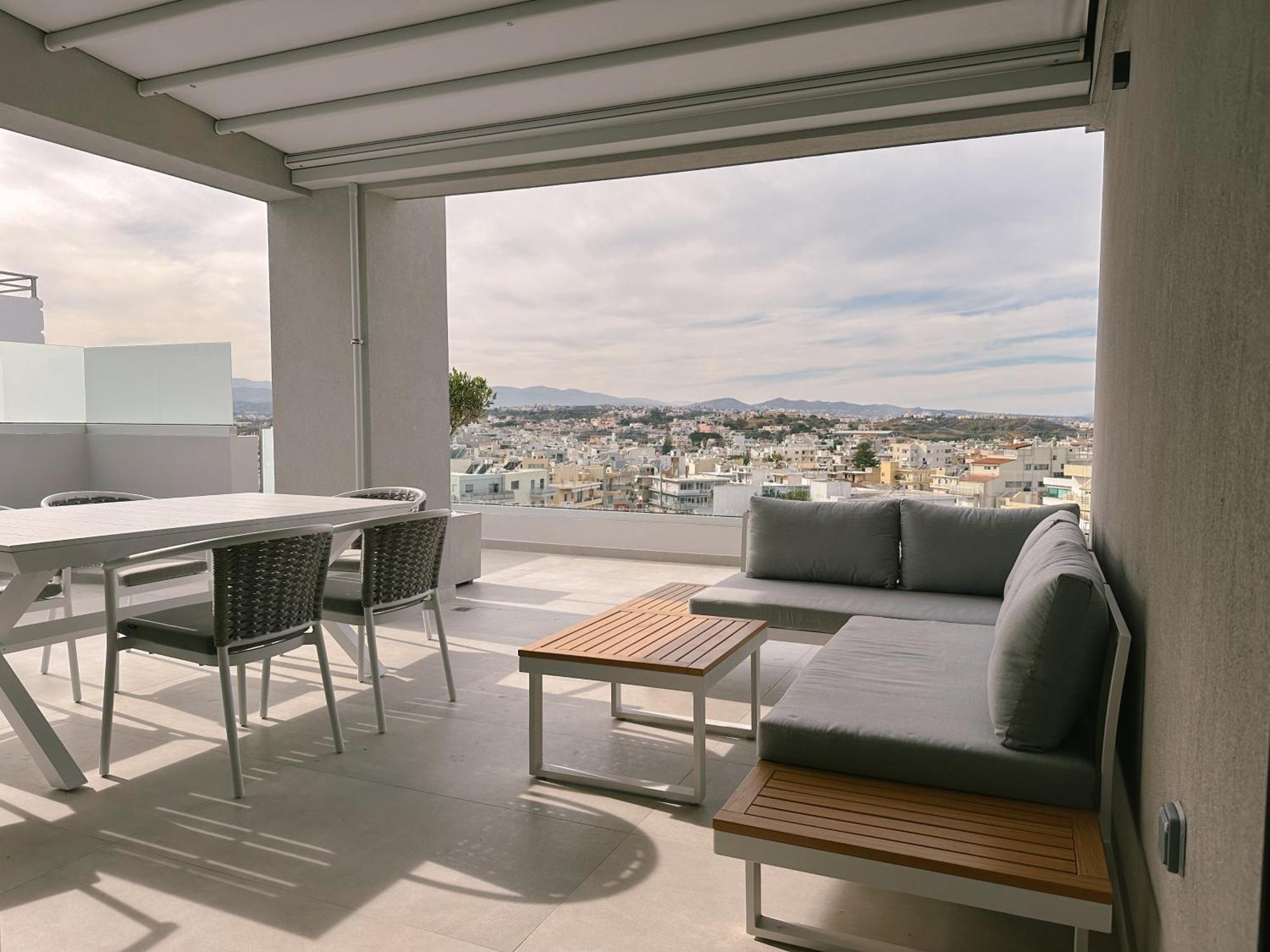 Olo Penthouse By 8essentially Apartment