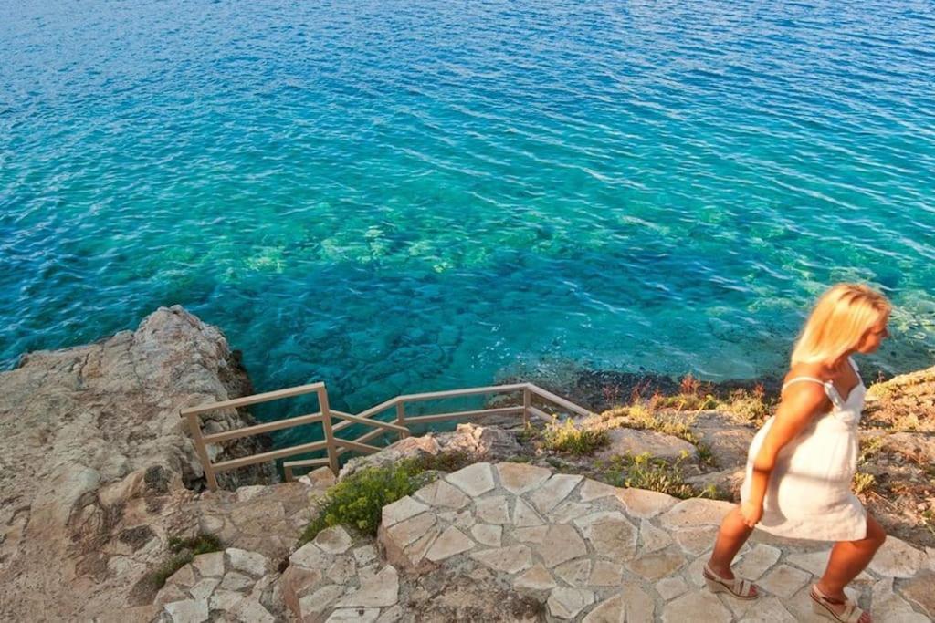 Chloe By The Sea * Chania (Crete)