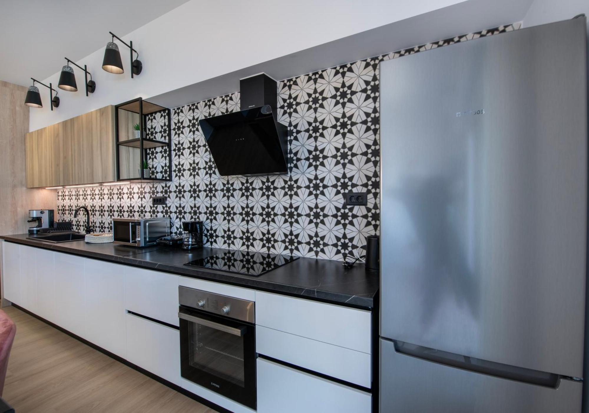 Alpha Apartment *
