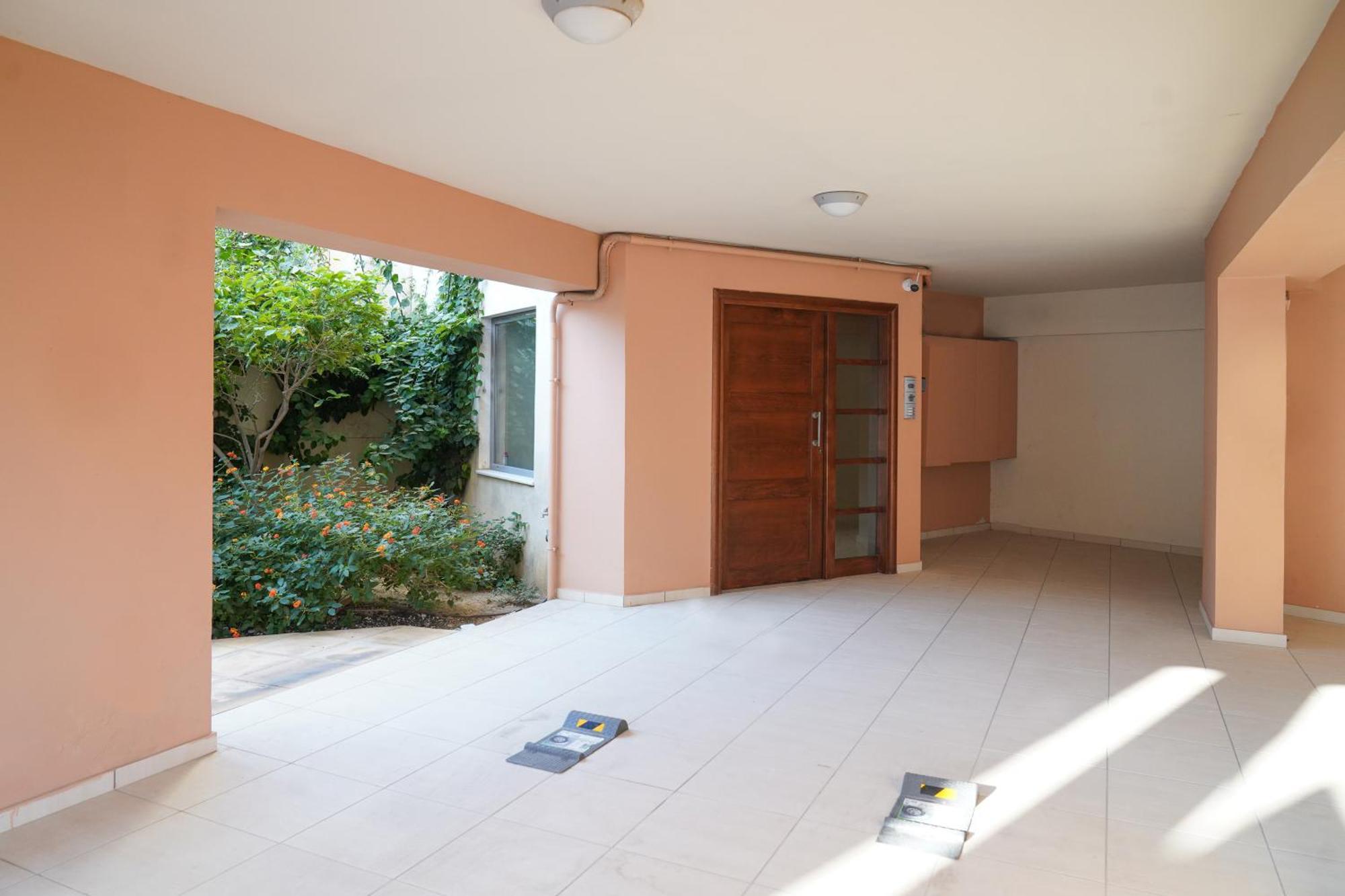 Aeri - At Nea Chora W. Parking Included Apartment