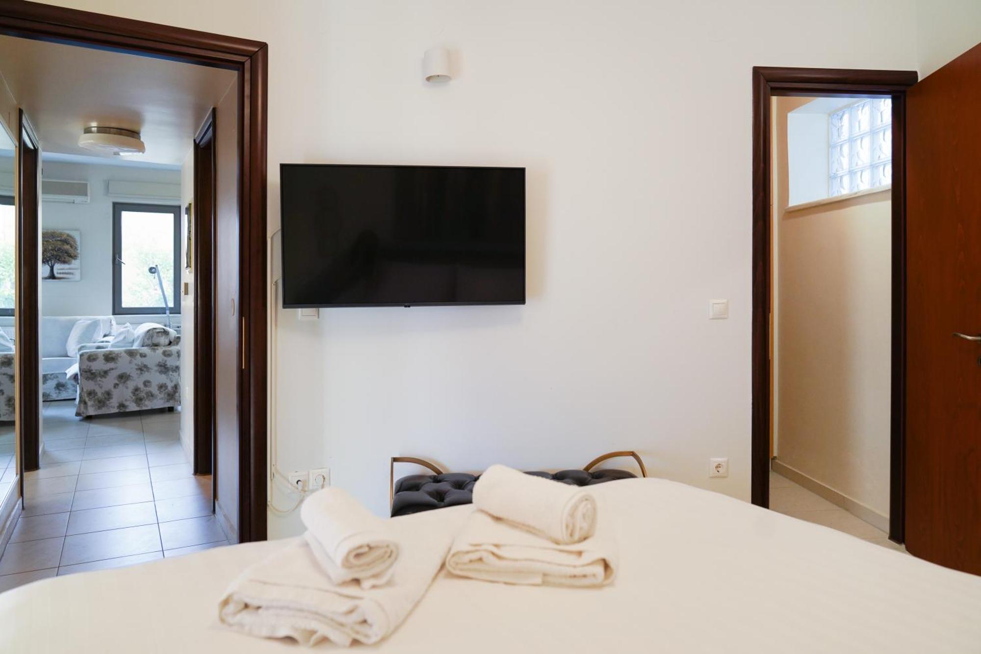 Aeri - At Nea Chora W. Parking Included Apartment *