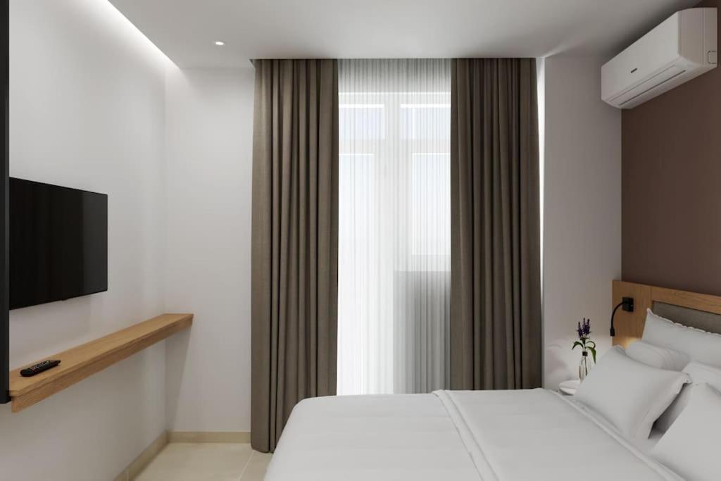 Petrof 4 Floors Chania (Crete)