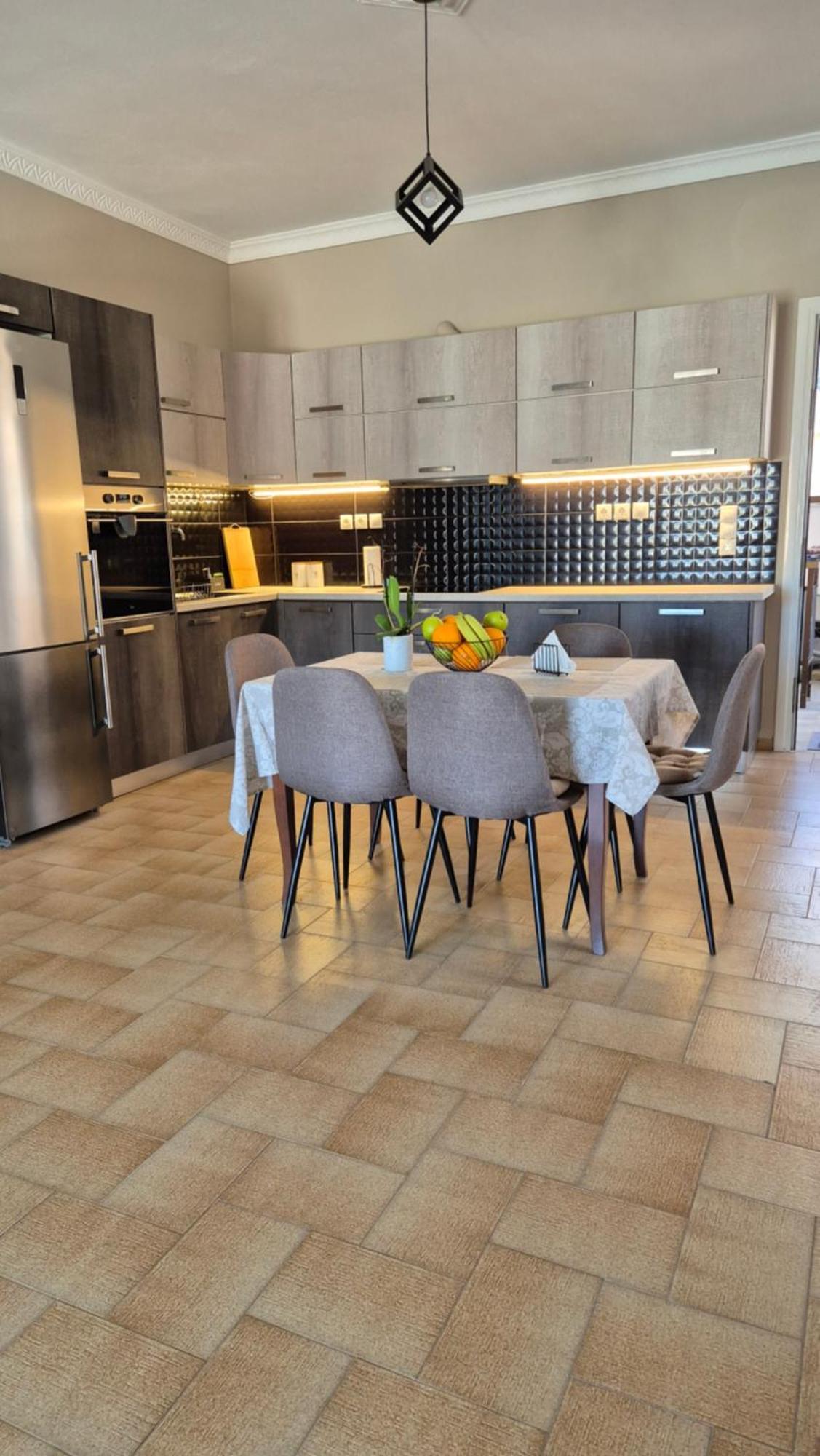 Modern αpt 500m From The Beach. Chania (Crete)