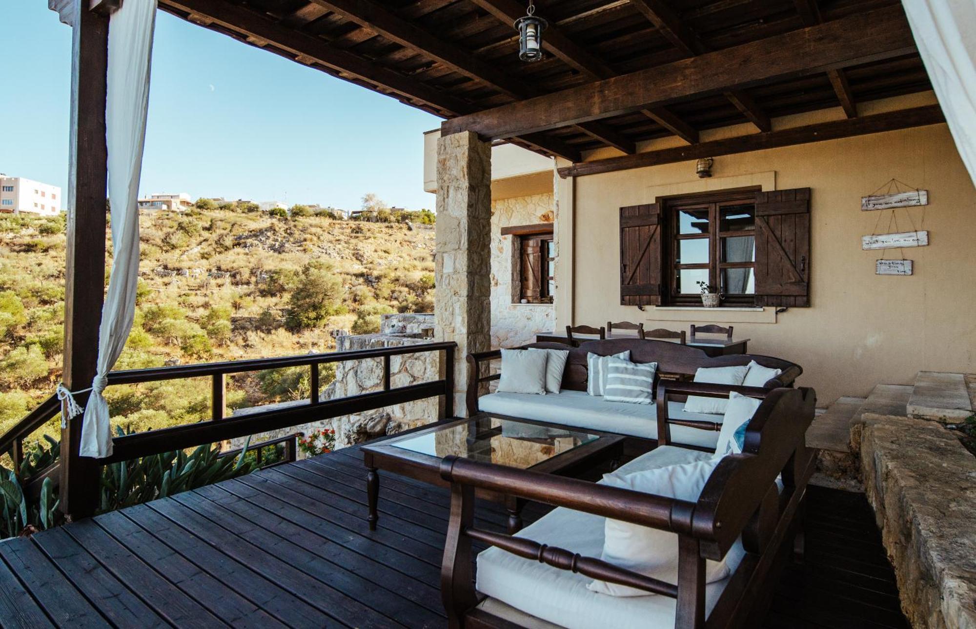 Your-villa, In Crete Pousada