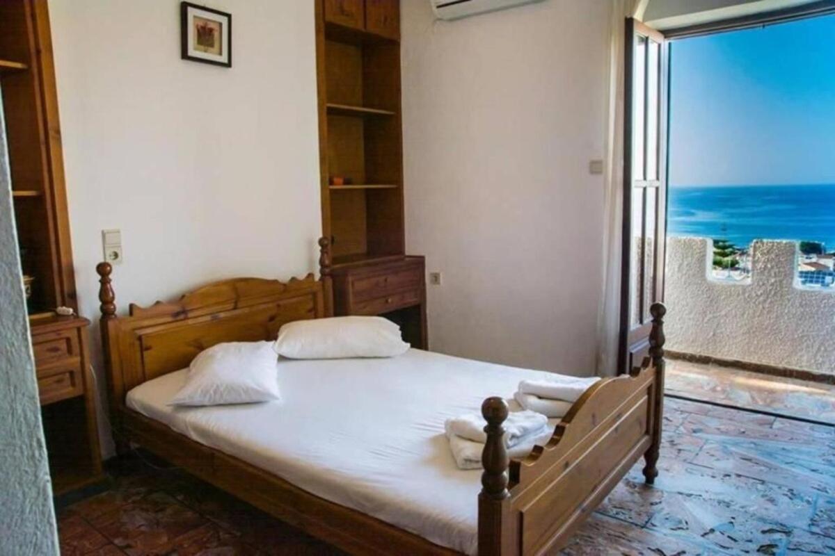 Cretan Castle Villa