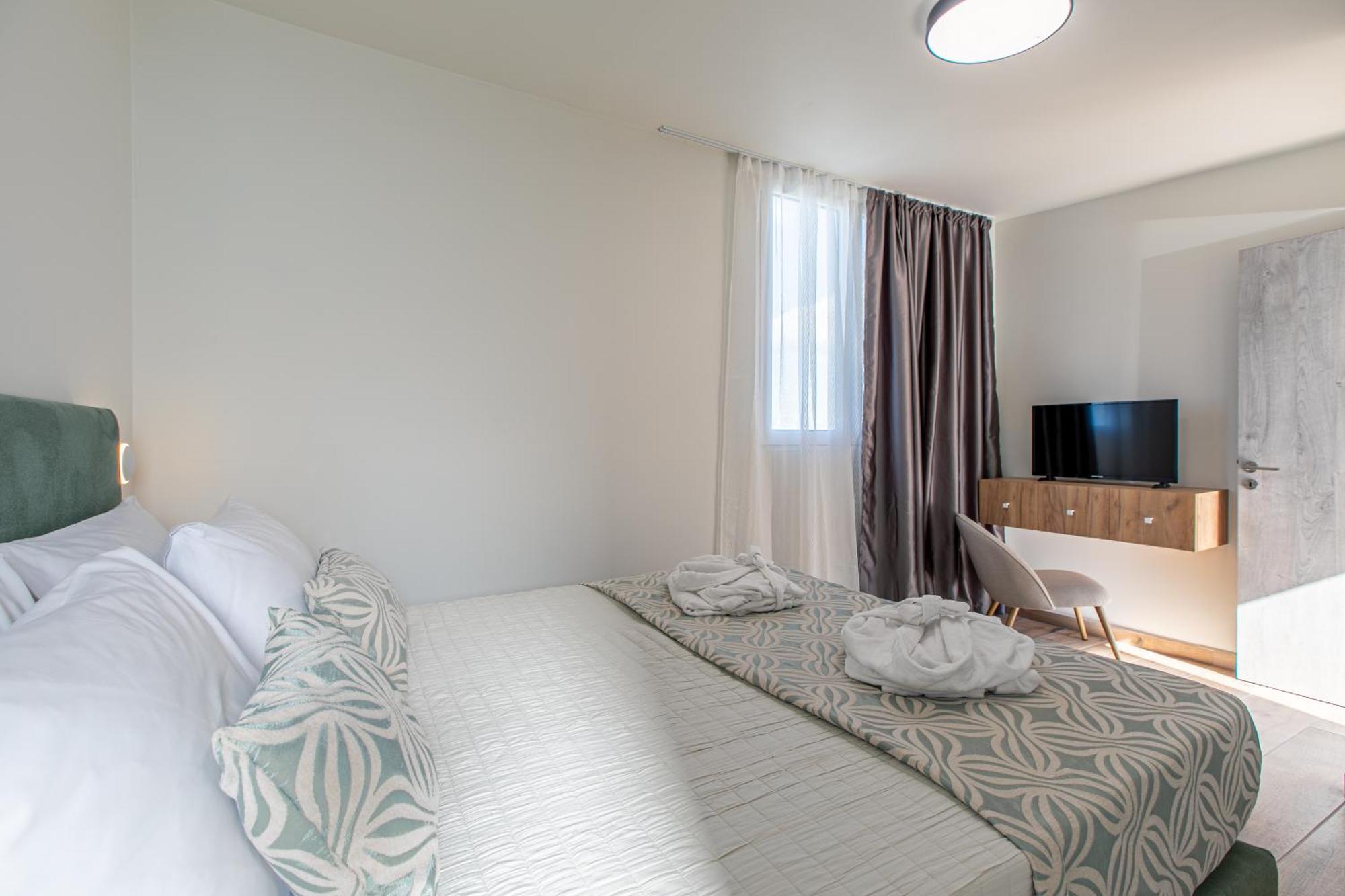 Kedria Lounge And Infinity Sea View