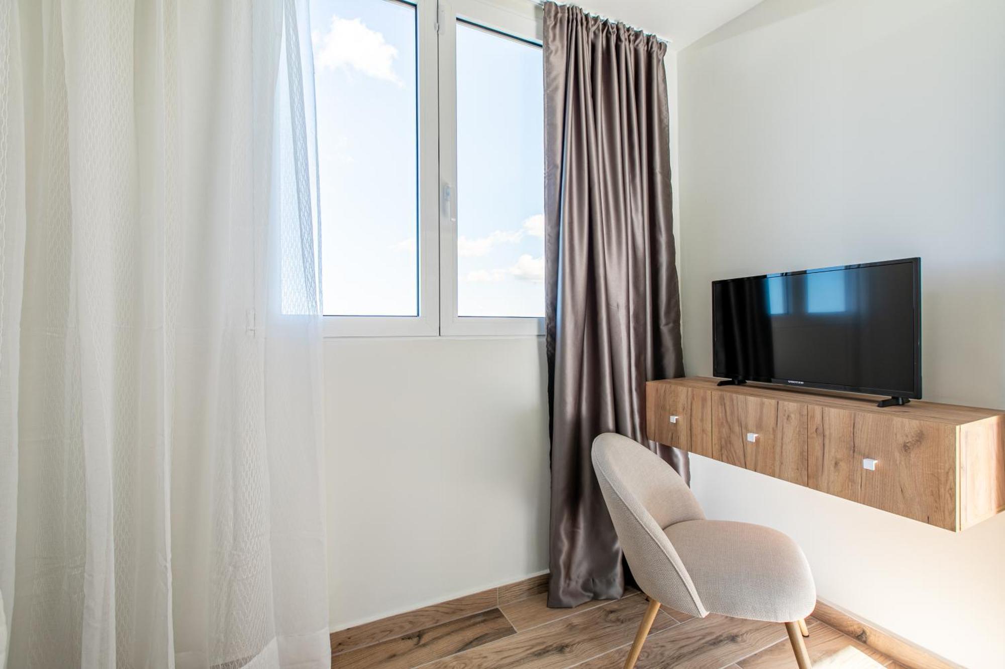 Kedria Lounge And Infinity Sea View * Chania (Crete)