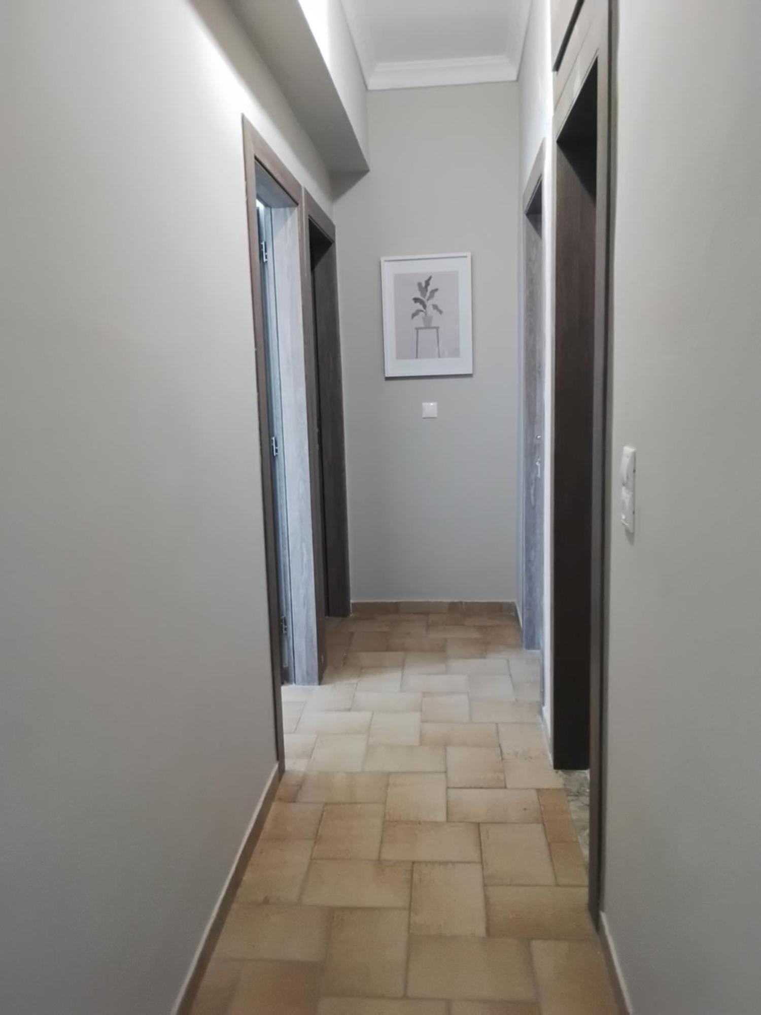 Modern αpt 500m From The Beach.