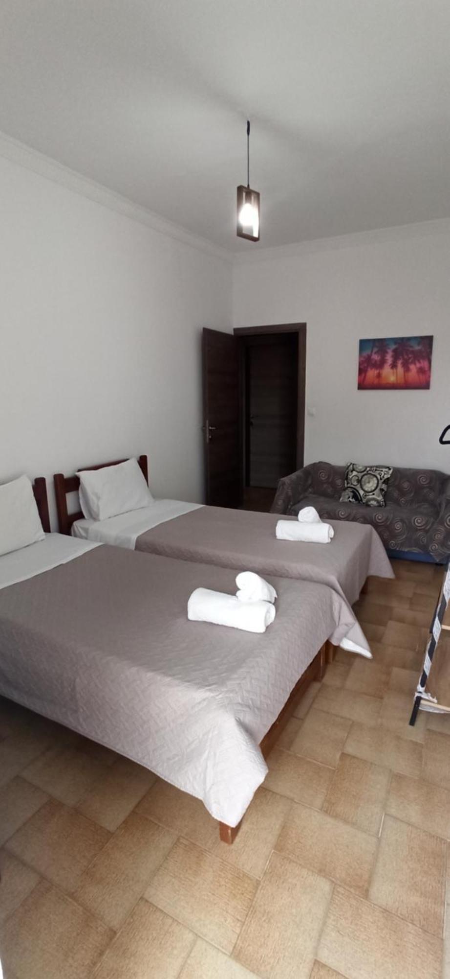 Modern αpt 500m From The Beach. Appartement *