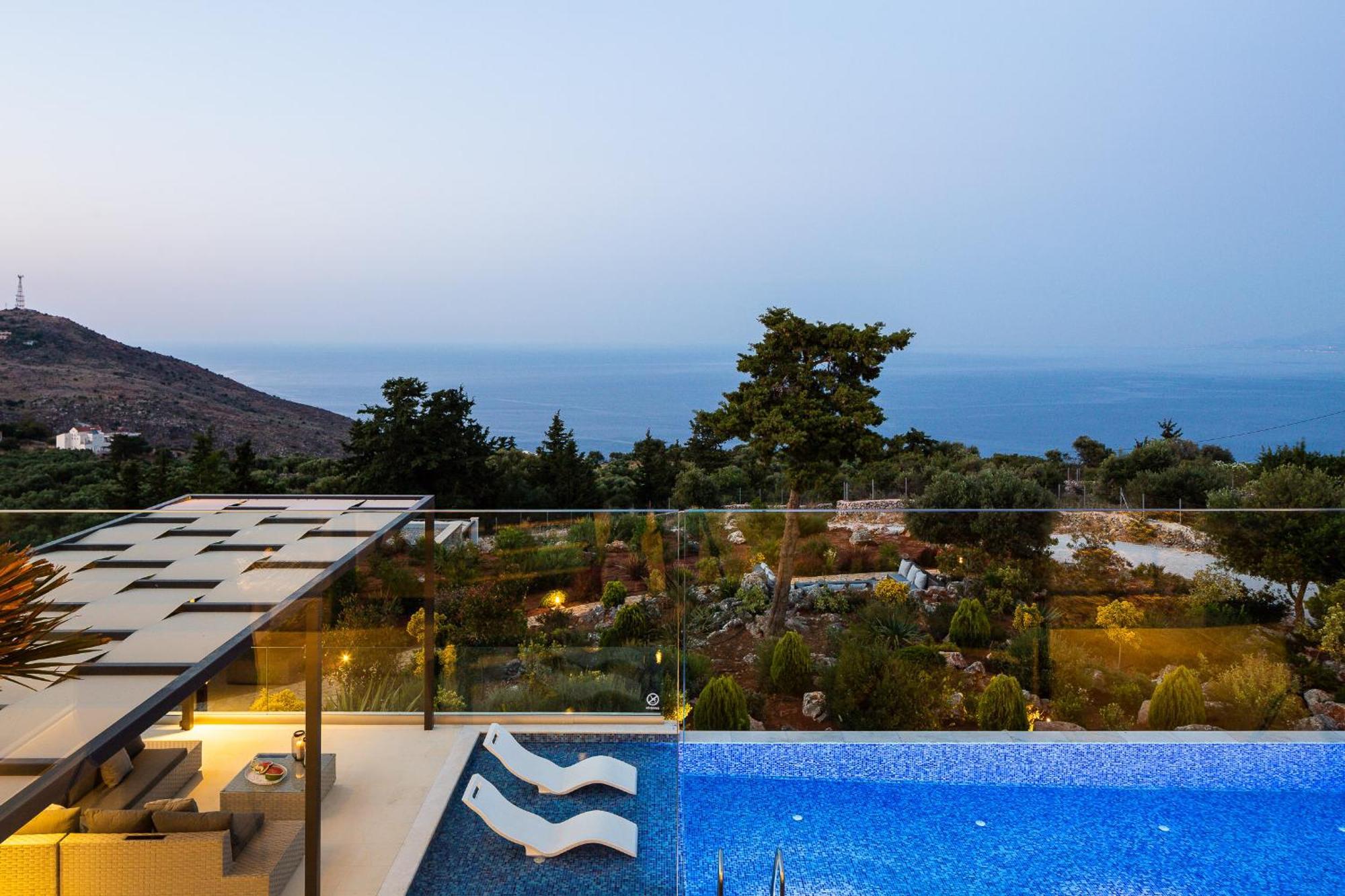 Blueskyline Owner's Listing, By Hellocrete Villa