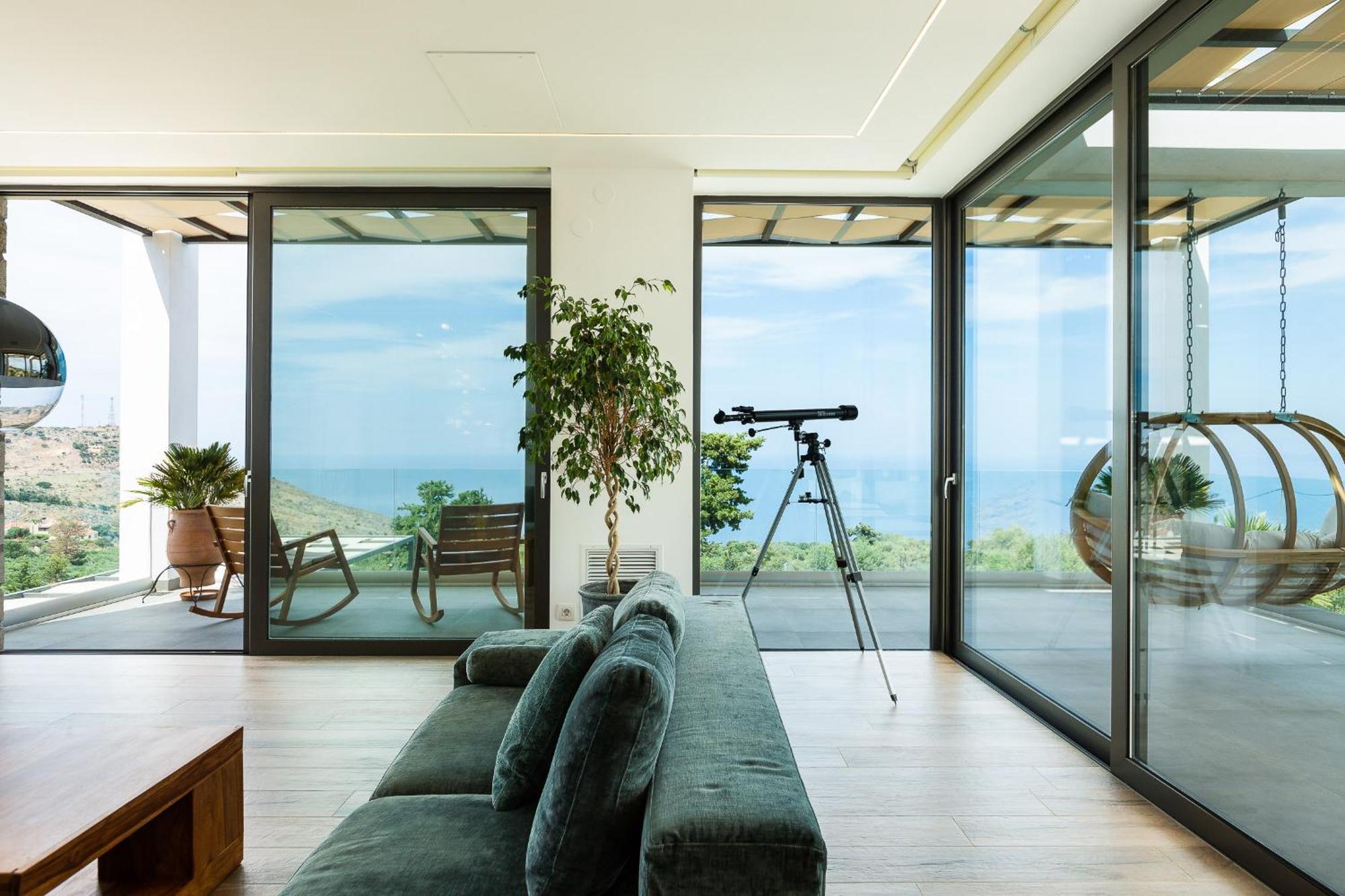 Blueskyline Owner's Listing, By Hellocrete Villa Chania (Crete)