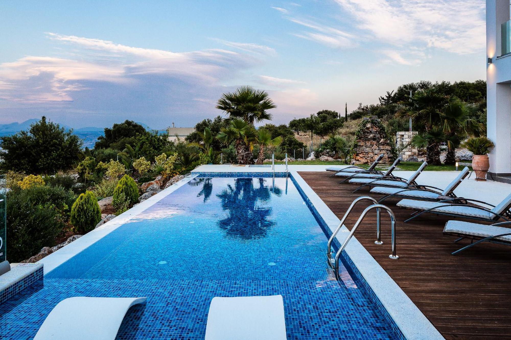 Blueskyline Owner's Listing, By Hellocrete Chania (Crete)