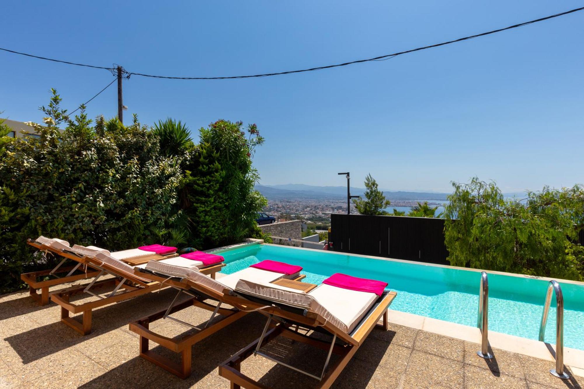 Villa Unlimited Blue Chania (Crete)