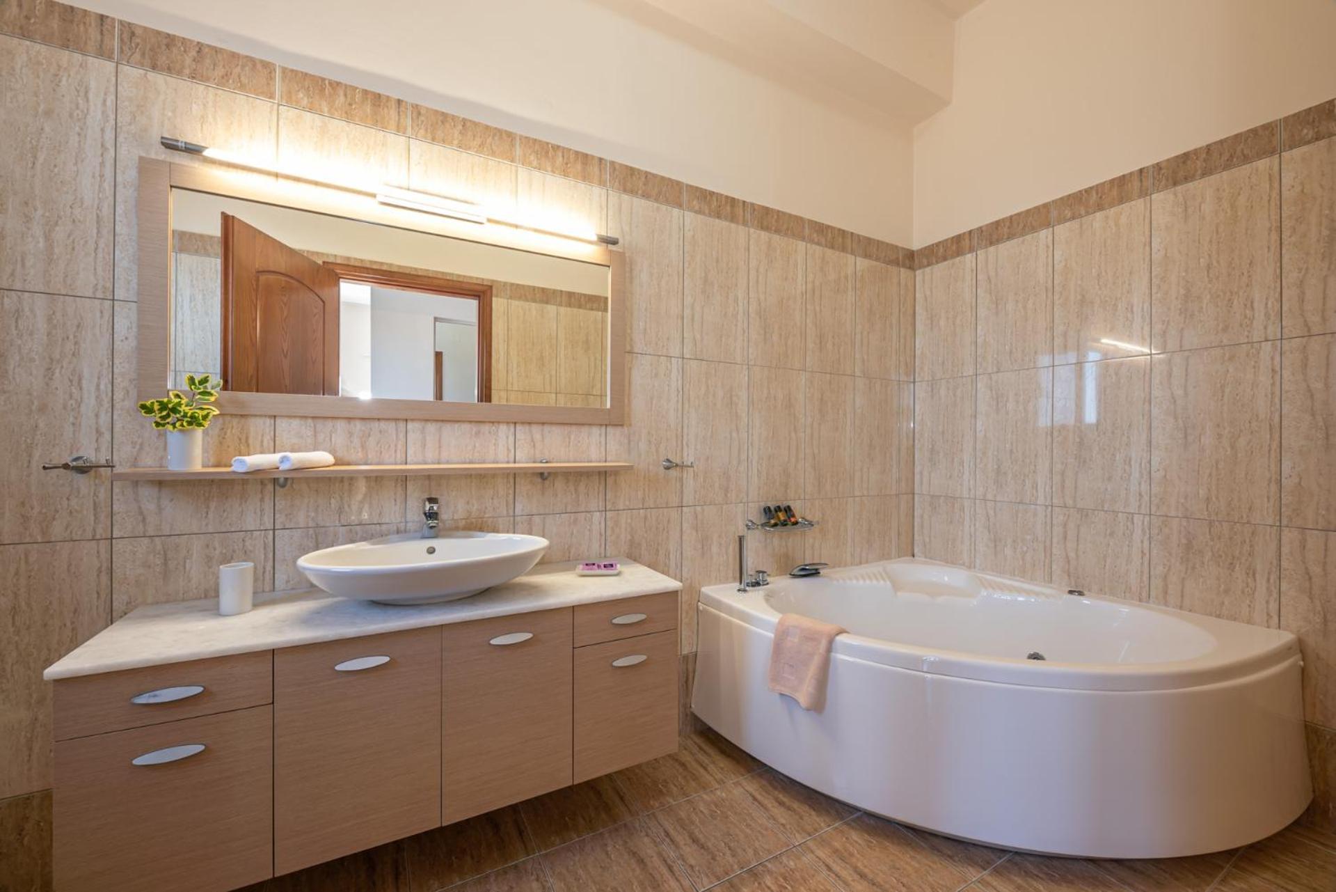 Del Sole, Private Pool And Amazing Sea View *