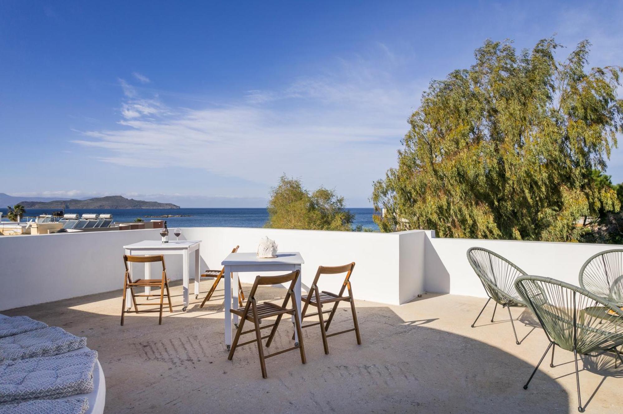 Saltia Apartments, Steps To The Sandy Beach *