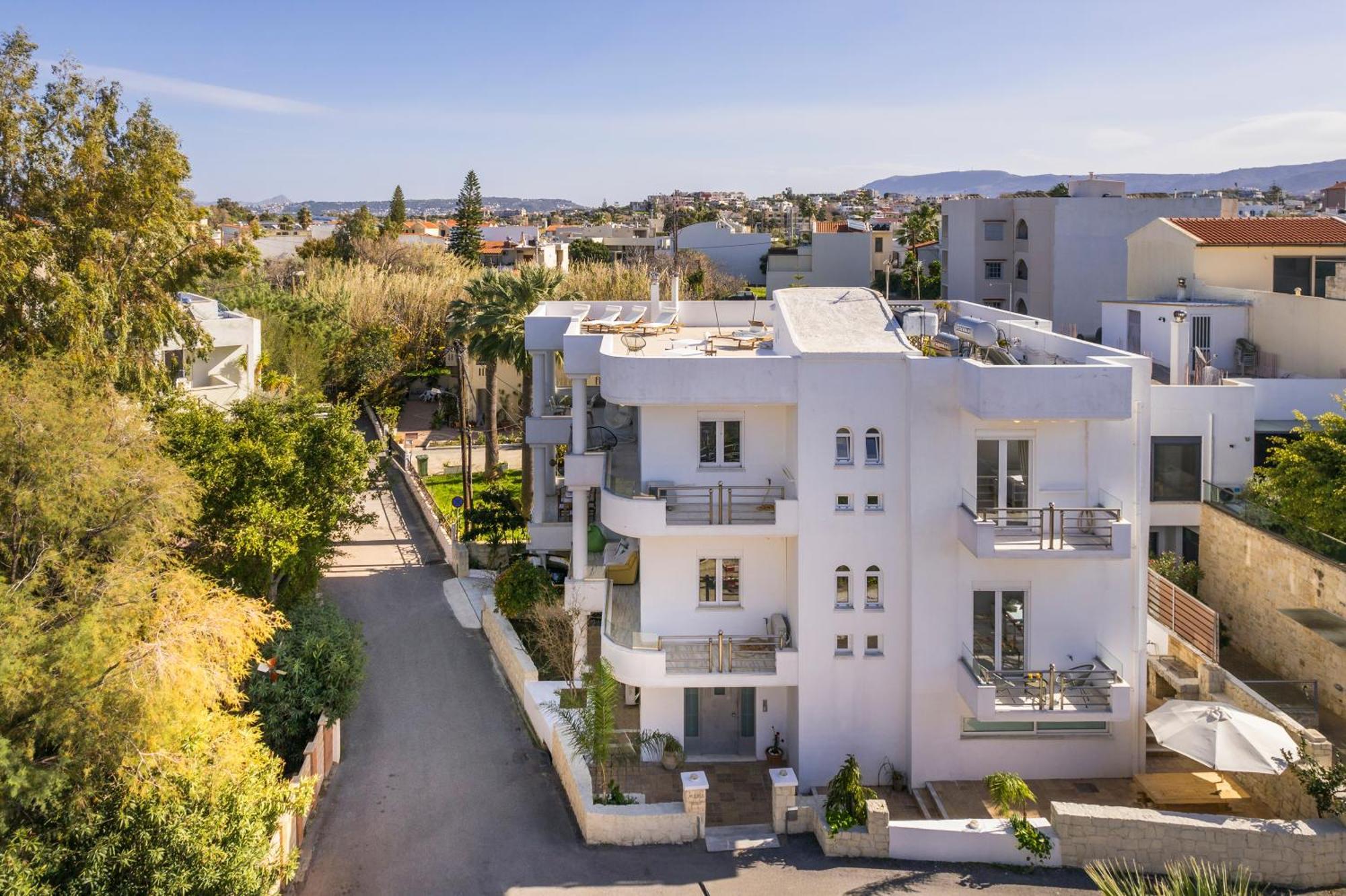 Saltia Apartments, Steps To The Sandy Beach