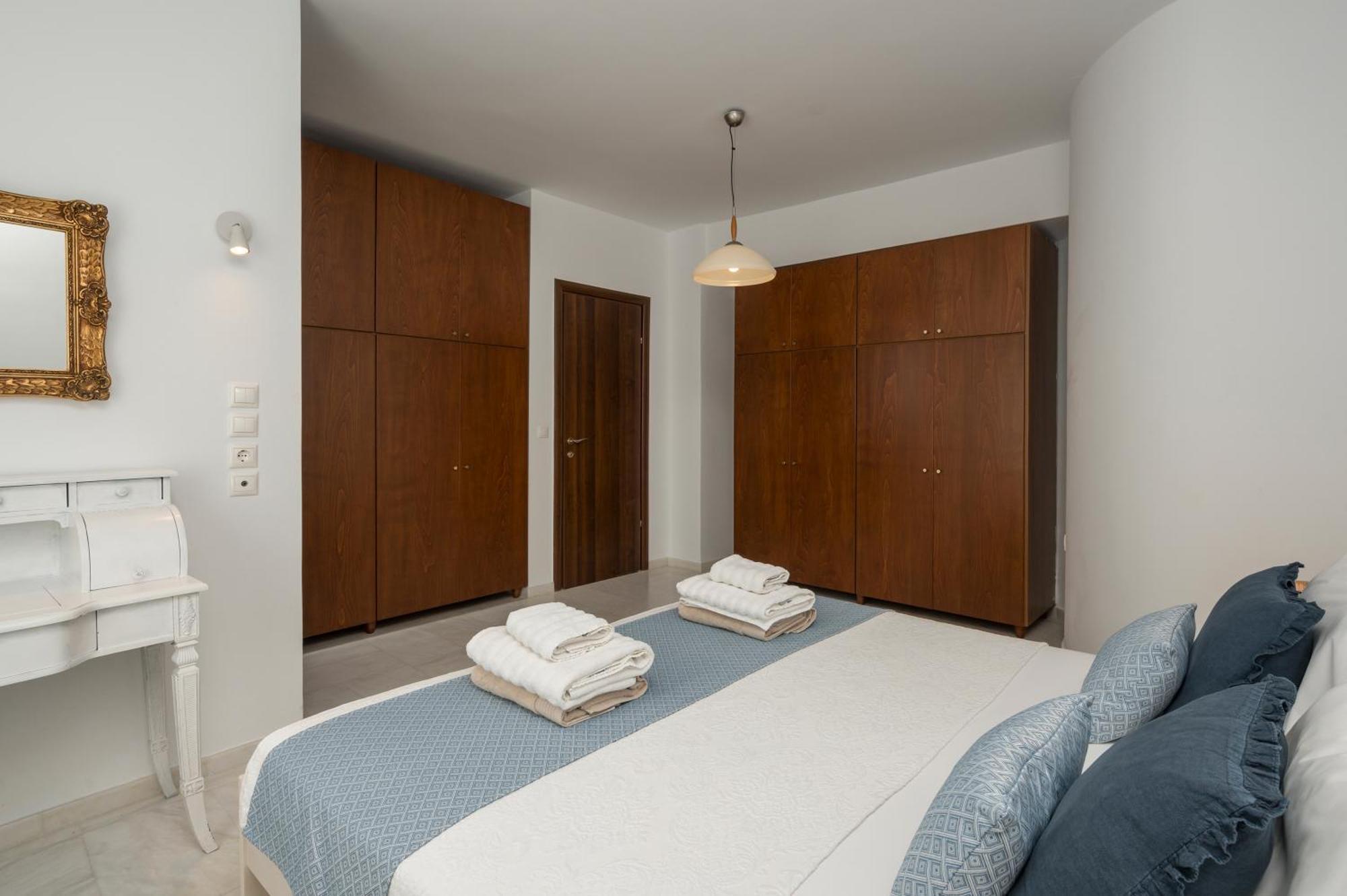 Apartment Saltia Apartments, Steps To The Sandy Beach