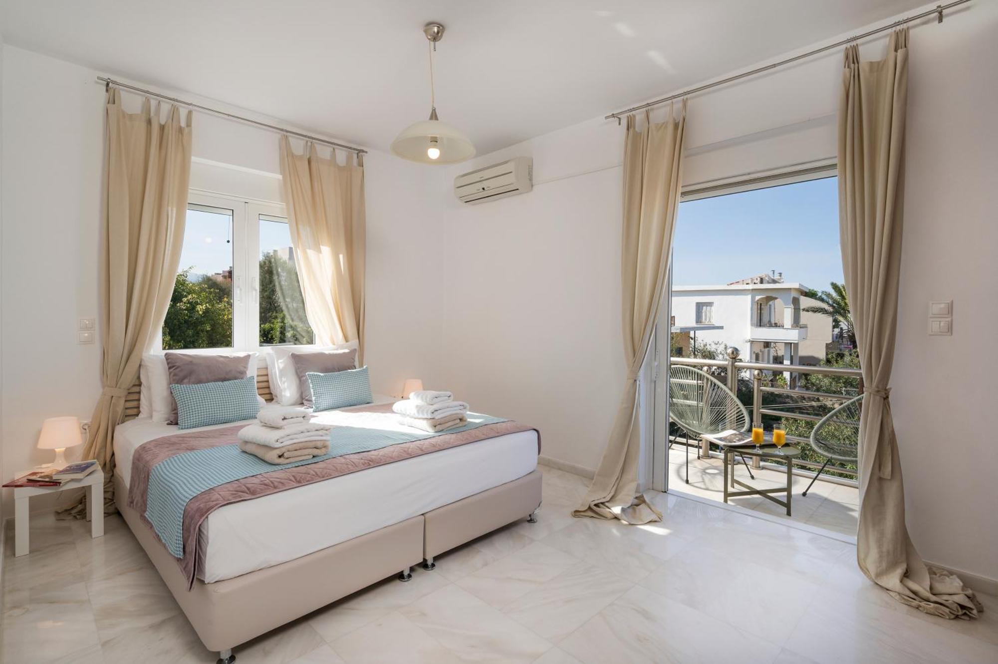 Apartment Saltia Apartments, Steps To The Sandy Beach