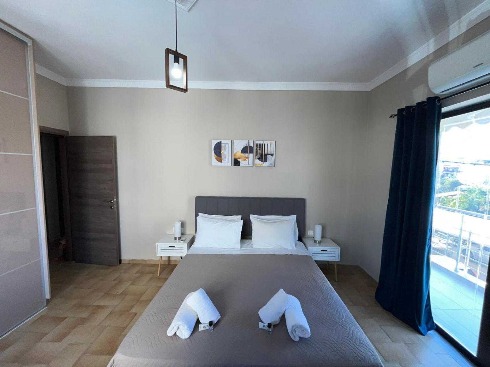 Appartement Modern αpt 500m From The Beach. *