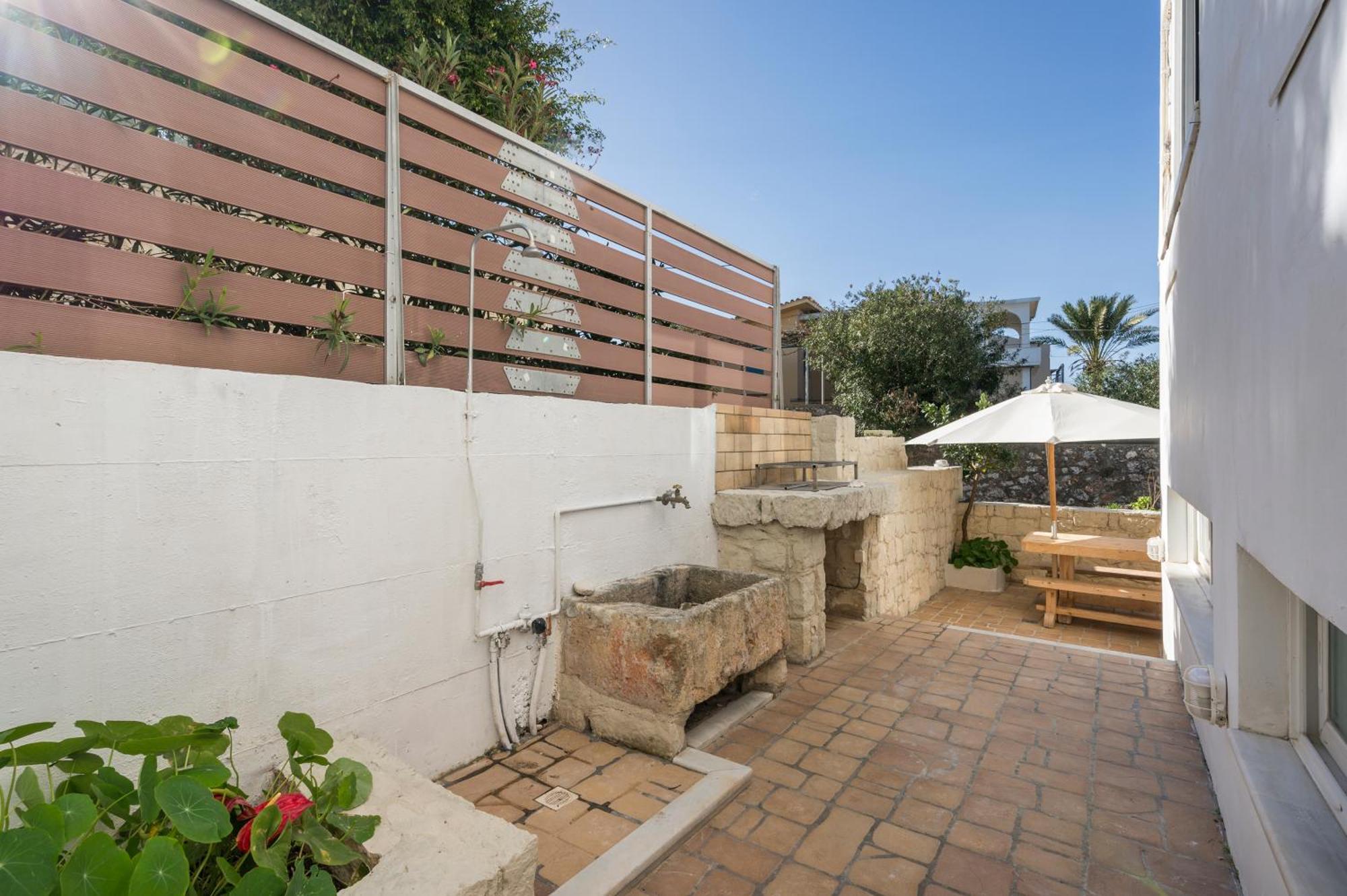 Saltia Apartments, Steps To The Sandy Beach