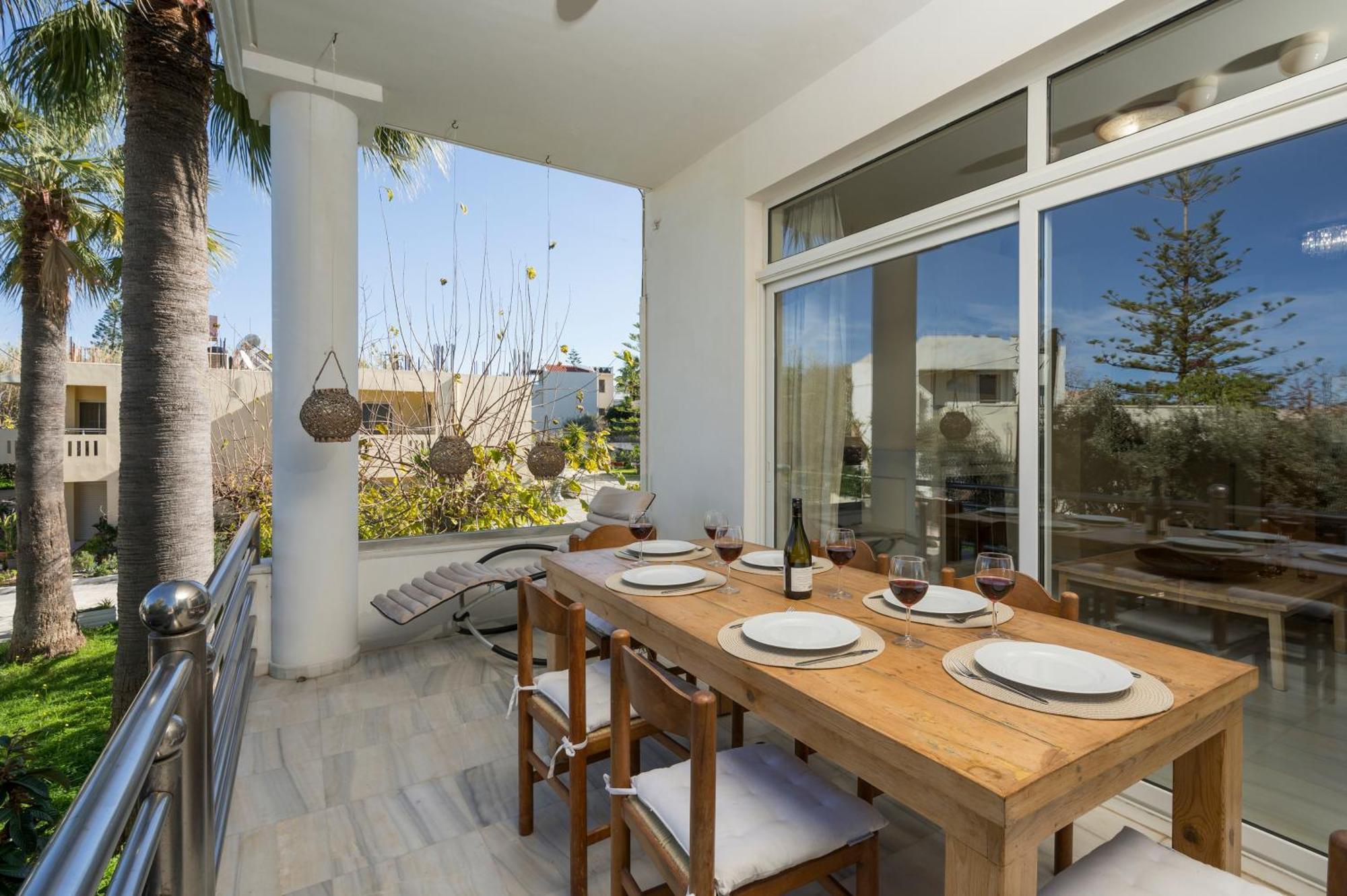 Saltia Apartments, Steps To The Sandy Beach