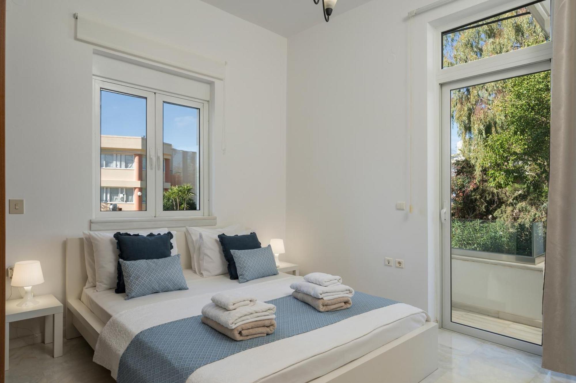 Saltia Apartments, Steps To The Sandy Beach Apartment *
