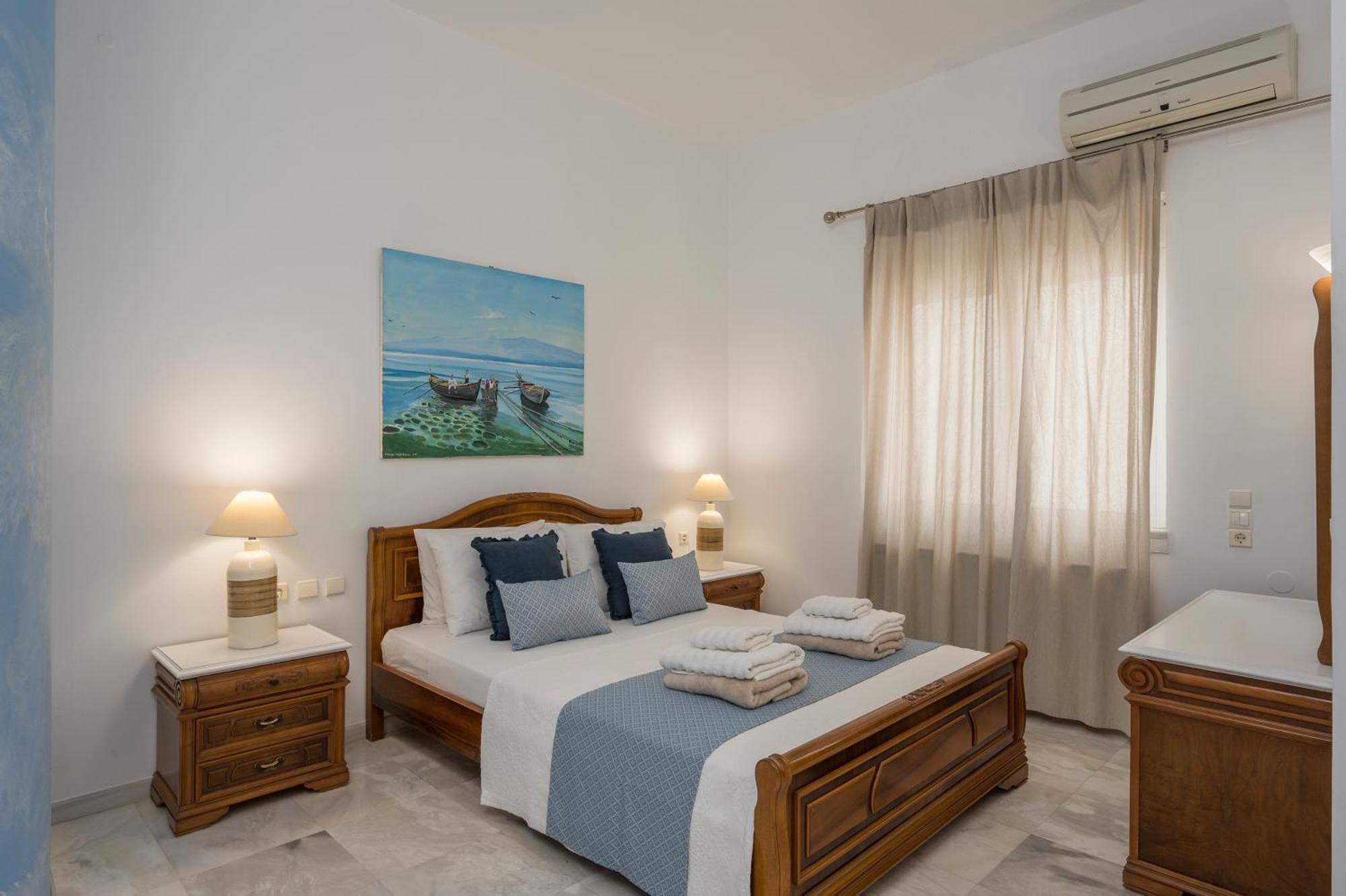 Saltia Apartments, Steps To The Sandy Beach Chania (Crete)
