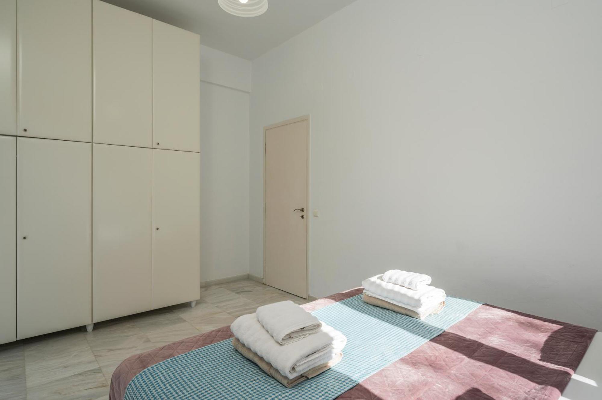 Saltia Apartments, Steps To The Sandy Beach