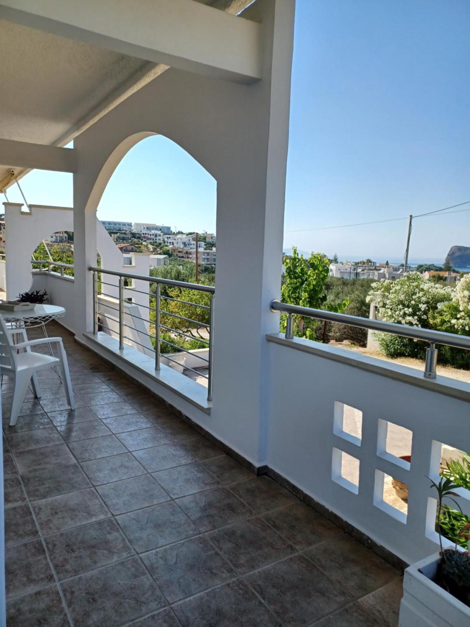 Casa Dastele Remarkable Seaview 5' From The Sea Villa