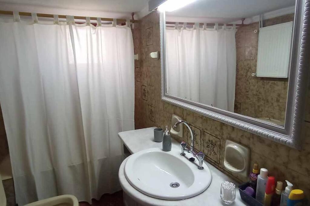 Spacious Sunny House In Chania Holiday home *