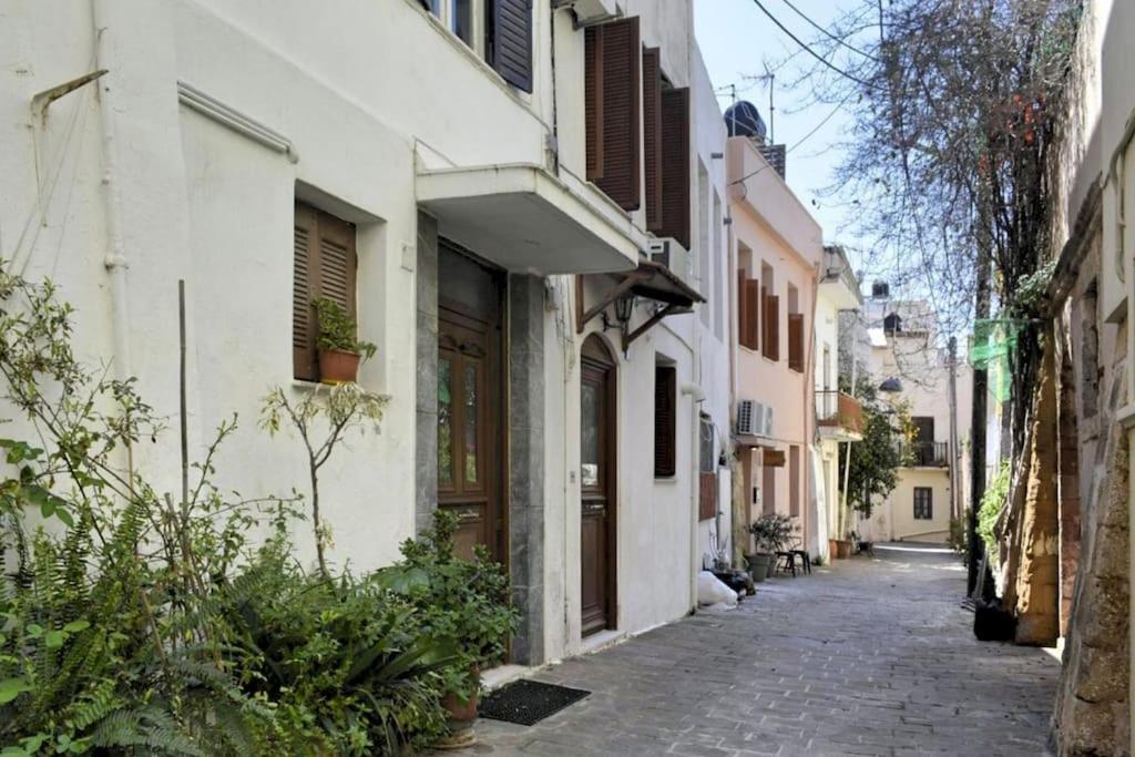 Apartment Splatzia Old Town House