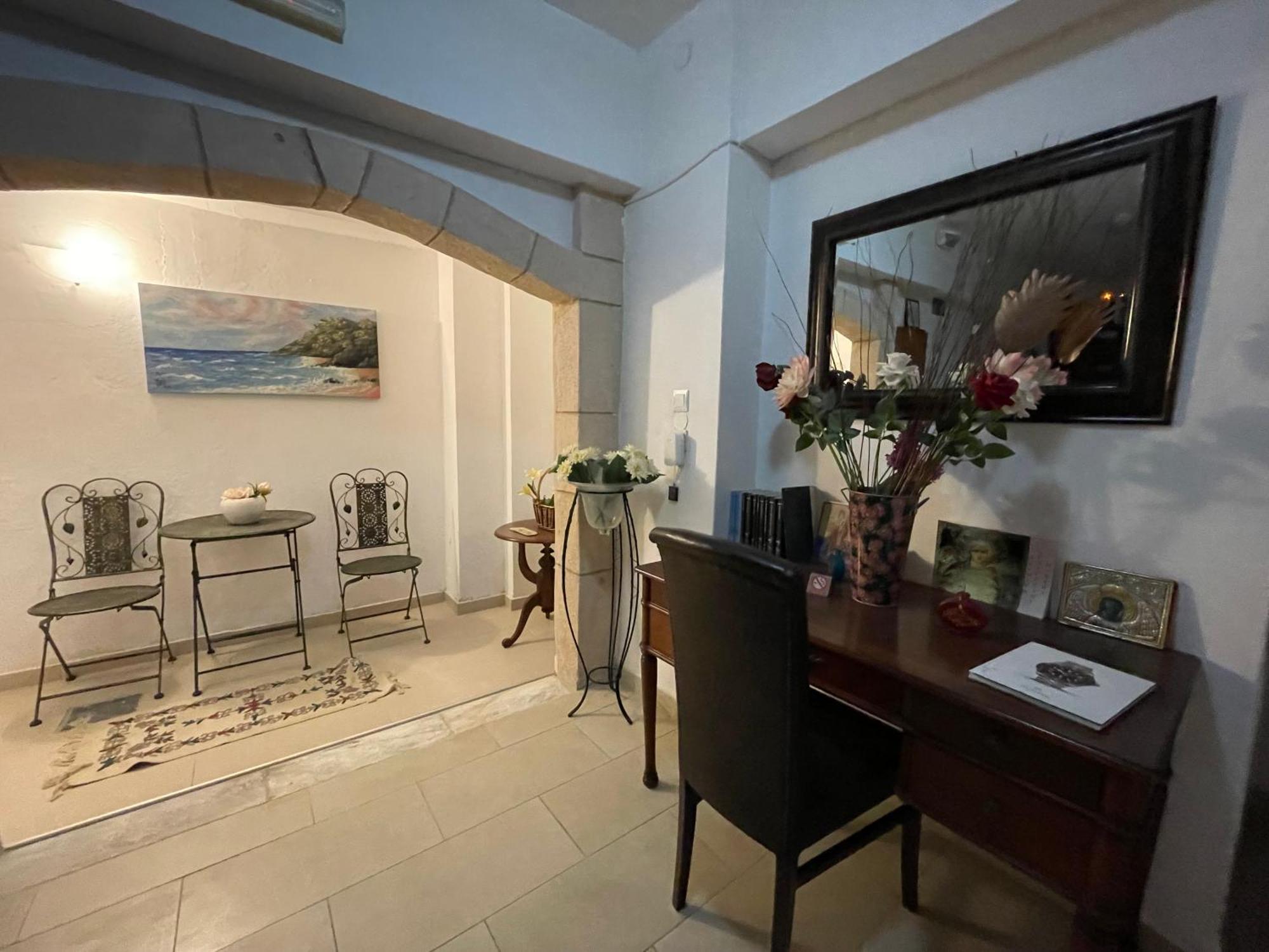 Poseidon Chania Center Aparthotel *