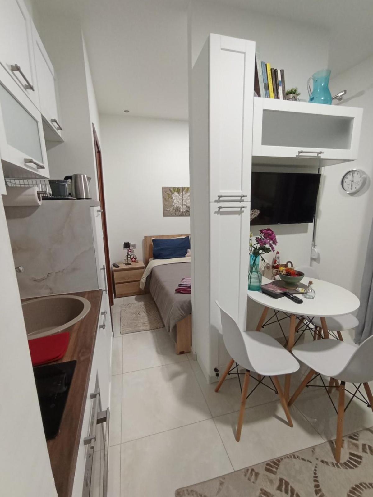 Apartment Ethereum αpartment -