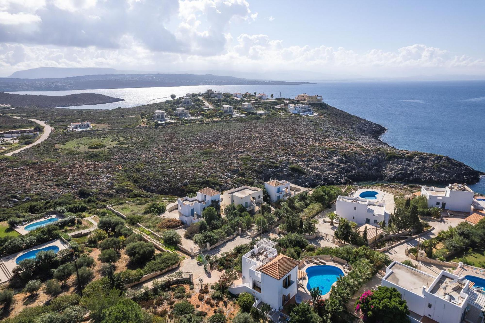 Aliki Villa