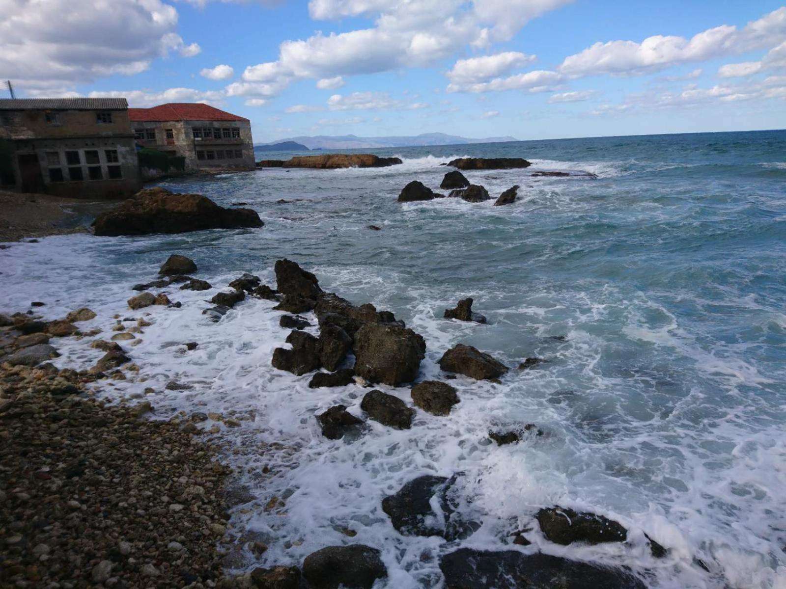 Sunny Family In Chania Close To The Sea