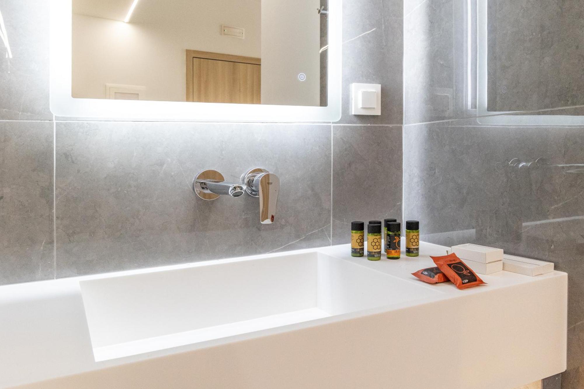 Hotel Epavli Grace 4*