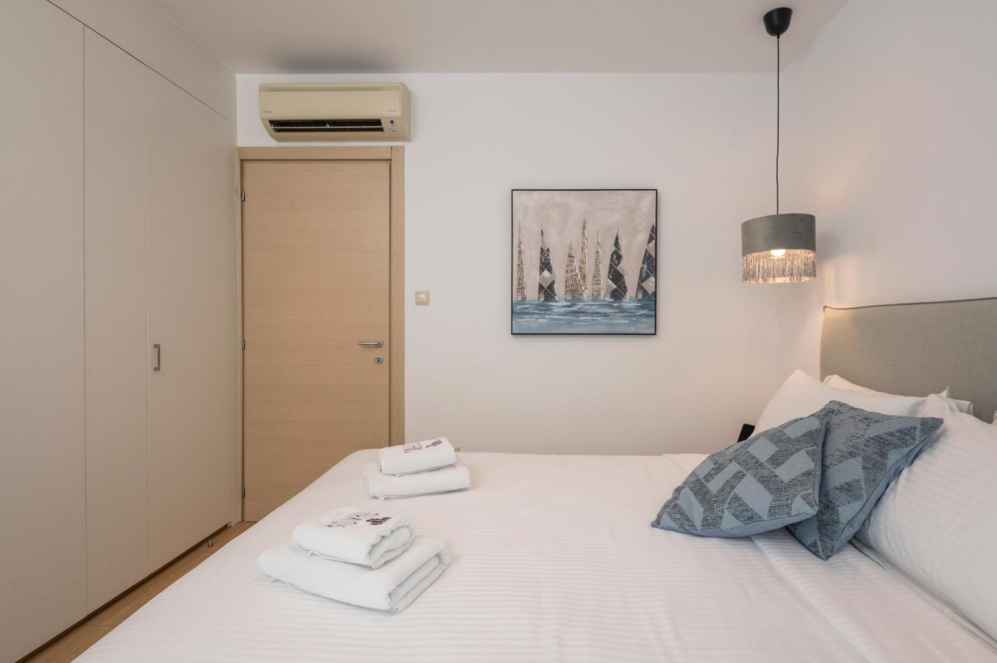 Trianon Luxury & 4*