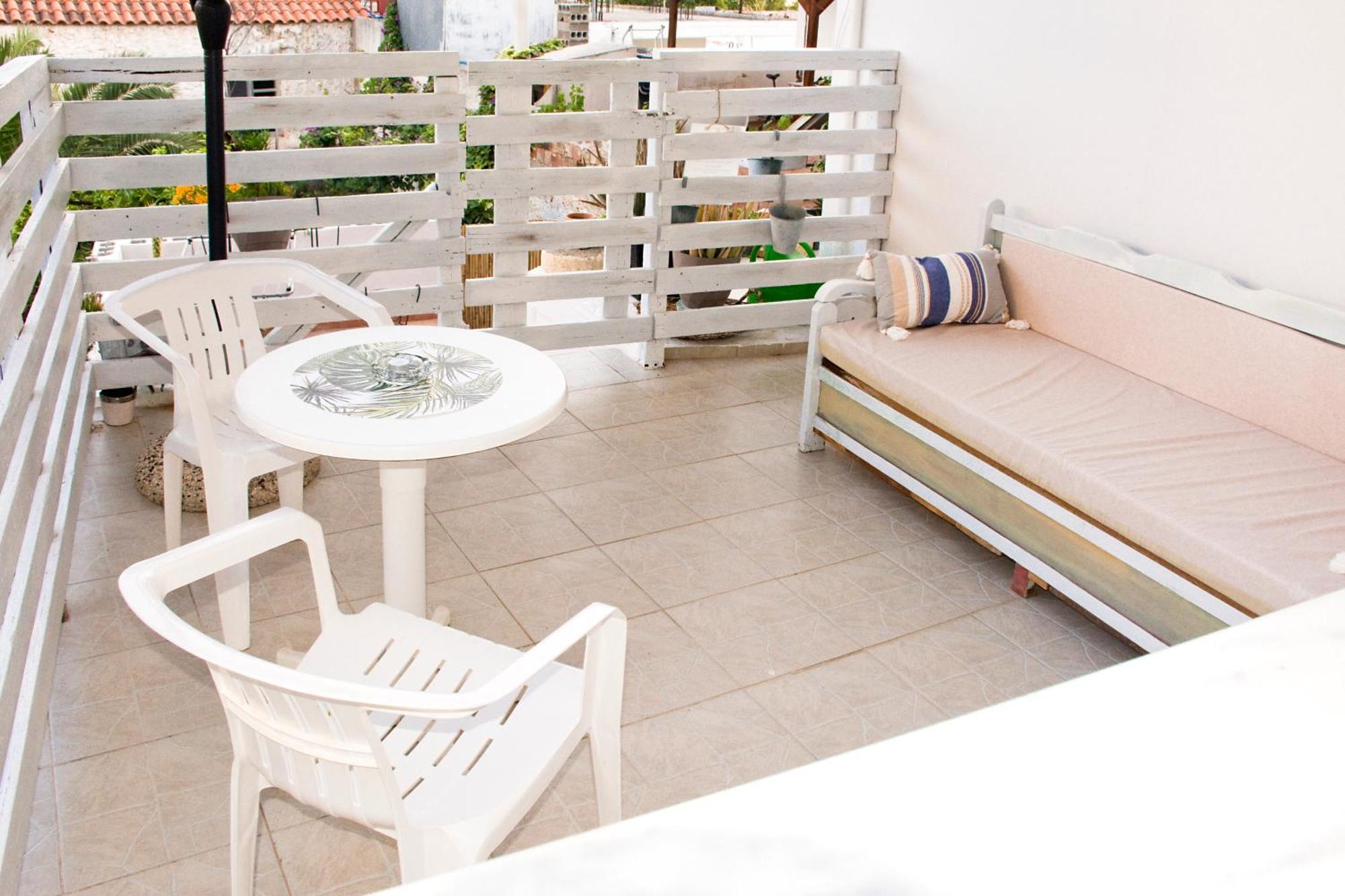 Lilian's House
