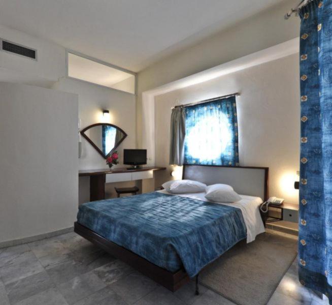 Hotel Rodon Chrissi Akti Chania
