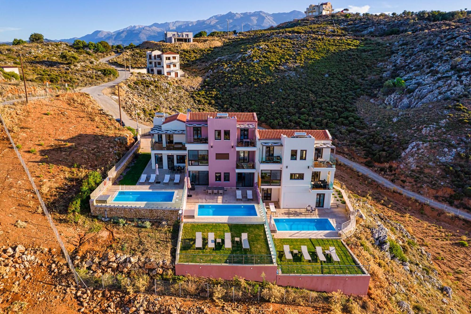 Villa Mari Chania, With Private Ecologic Pool And Amazing View!