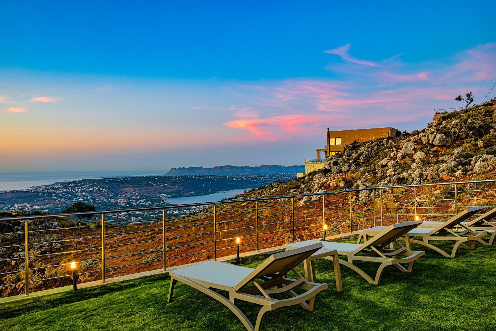 Villa Mari Chania, With Private Ecologic Pool And Amazing View! *