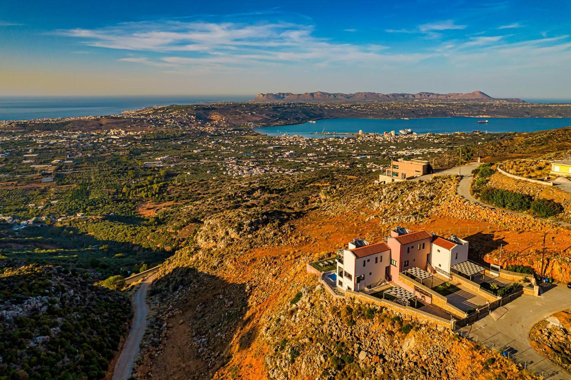 Mari Chania, With Private Ecologic Pool And Amazing View!