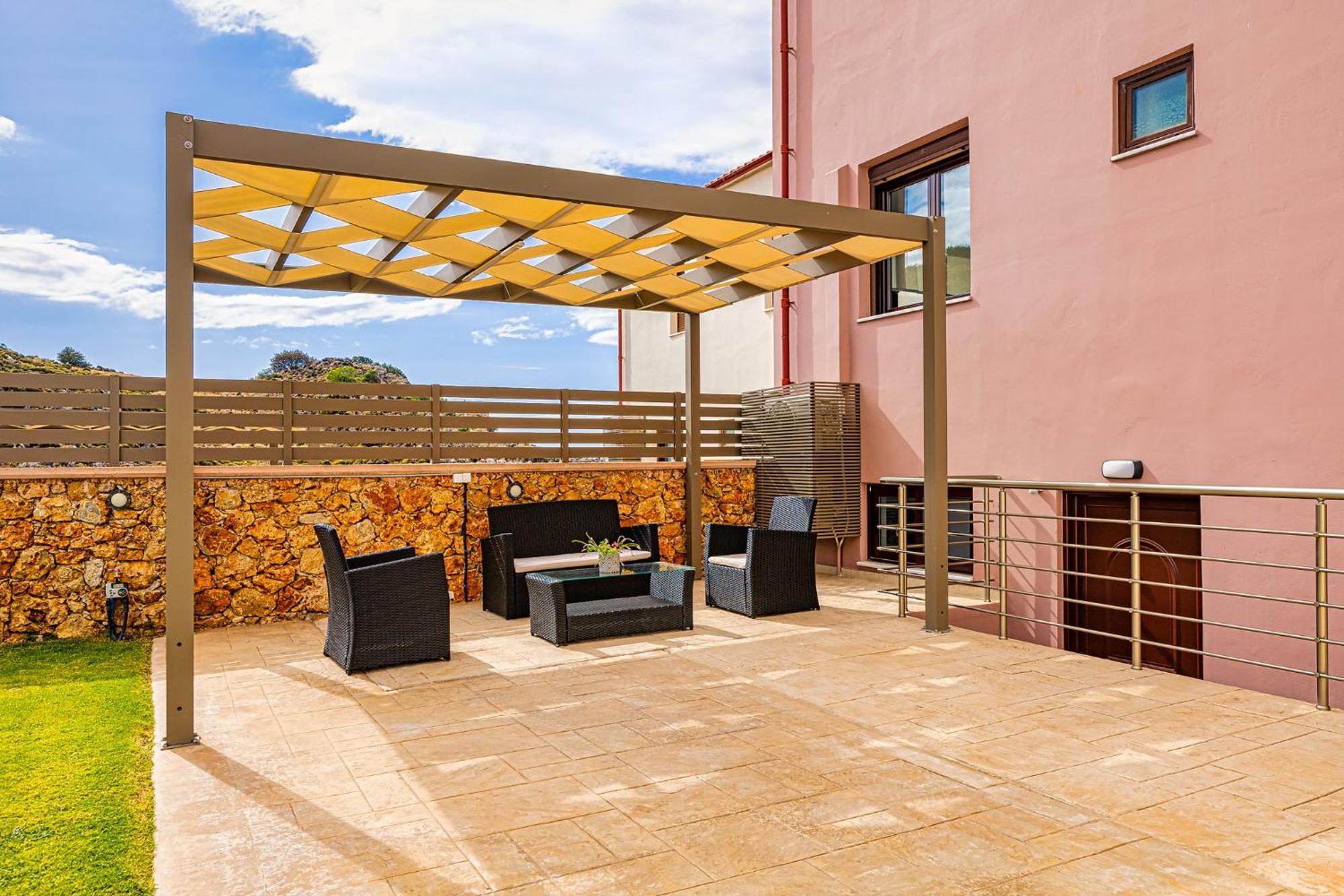 Villa Mari Chania, With Private Ecologic Pool And Amazing View! *
