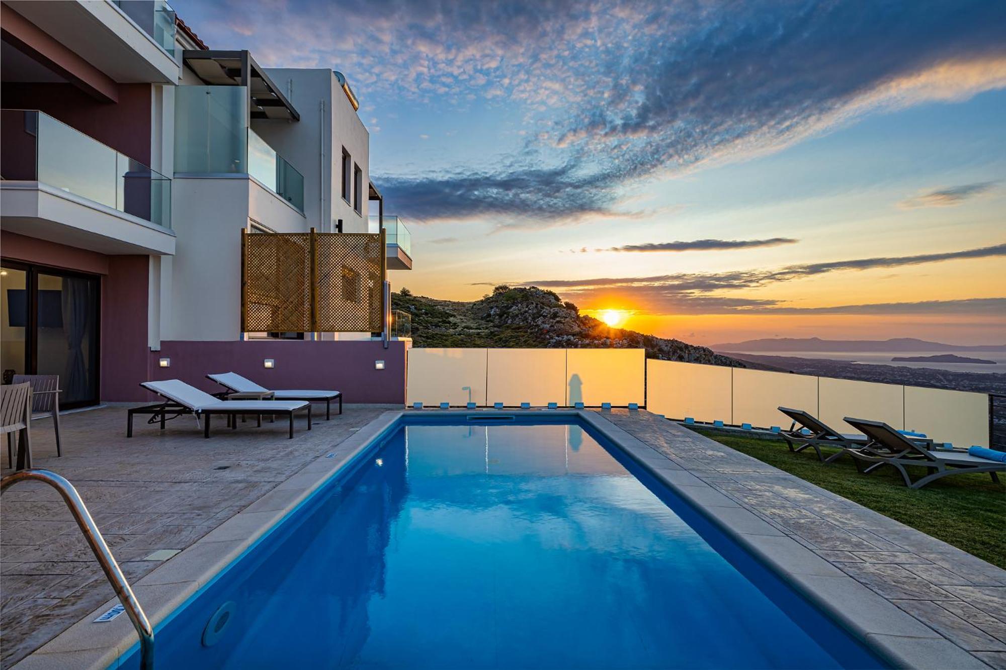 Mari Chania, With Private Ecologic Pool And Amazing View!