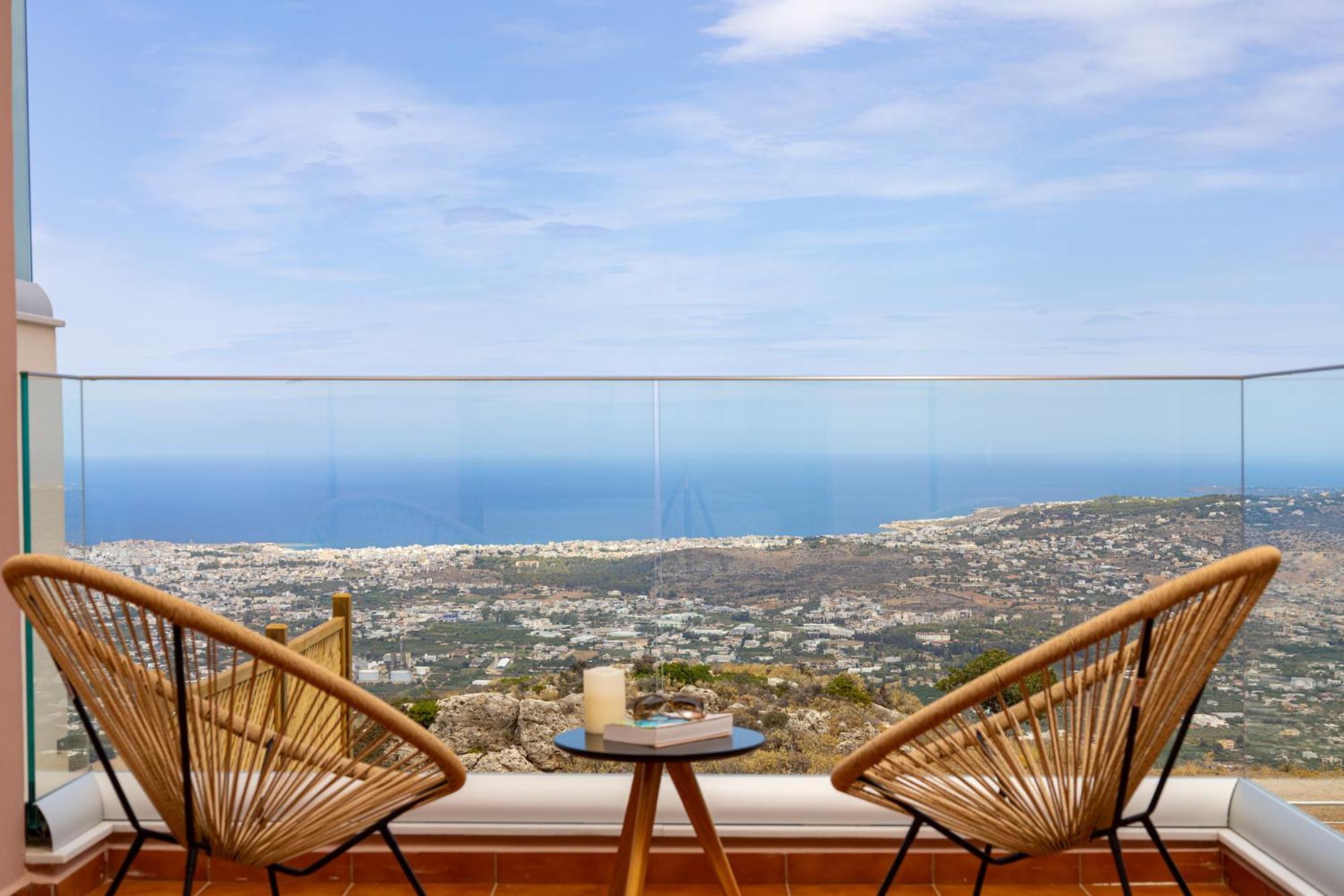 Villa Mari Chania, With Private Ecologic Pool And Amazing View!