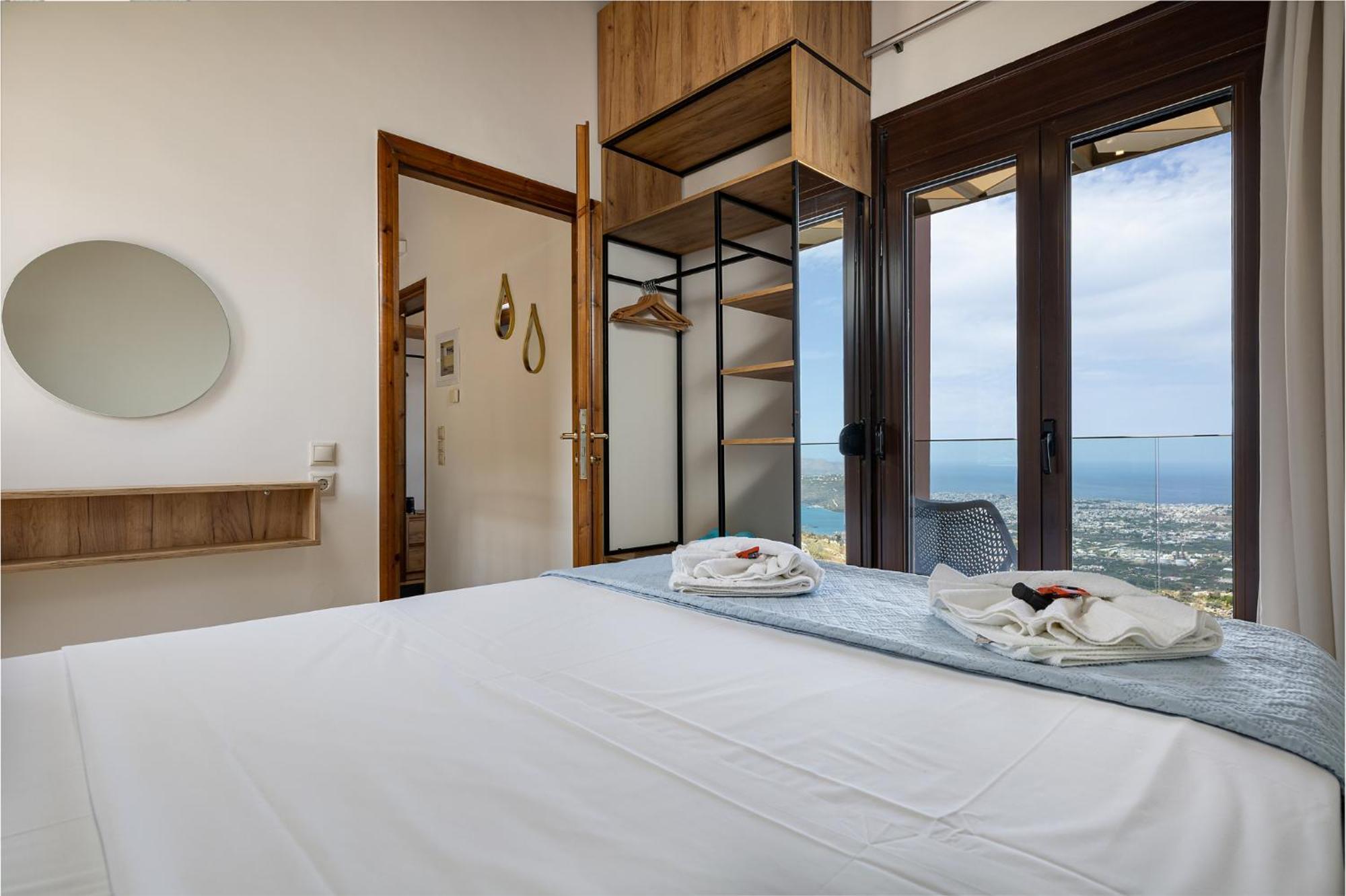 Mari Chania, With Private Ecologic Pool And Amazing View!